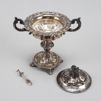Carl Nyström, sockerskål, silver, Stockholm, 1850.