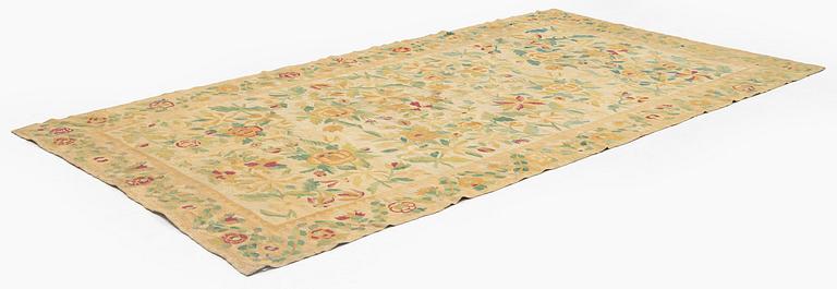 An Antique Bessarabian kilim, c. 270 x 184 cm.