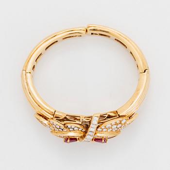 Collier och armband 18K guld med fasettslipade rubiner.