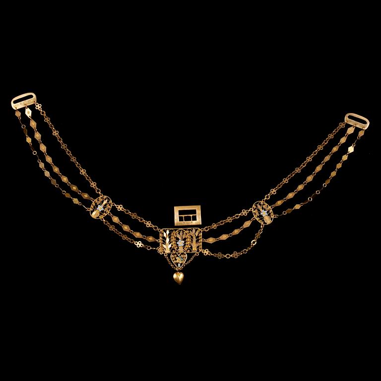 COLLIER, 18k guld och emalj, Empire, Carl Wilhelm Strehlenert, Stockholm,1796-1814 (1845). Totalvikt ca 23g.