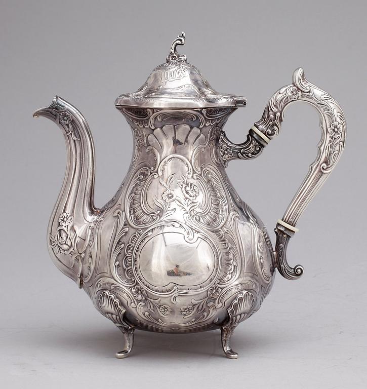 KAFFESERVISDELAR, 4 st, silver, rokokostil, GEWE, 1972. Totalvikt ca 1275 g.