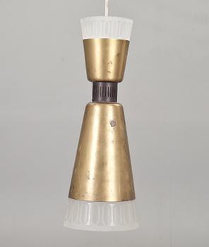 TAKLAMPA, 1900-talets mitt. Höjd 54 cm.