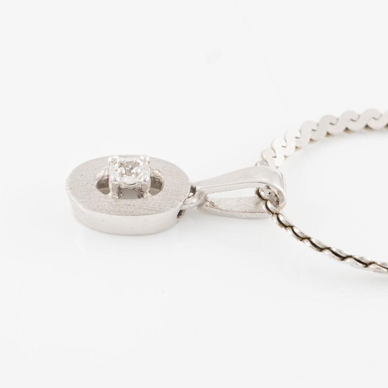 Pendant, 18K white gold with small diamond, with chain 18K white gold.