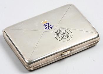 ETUI, silver. W.Thornhill & Co, London, England 1886.