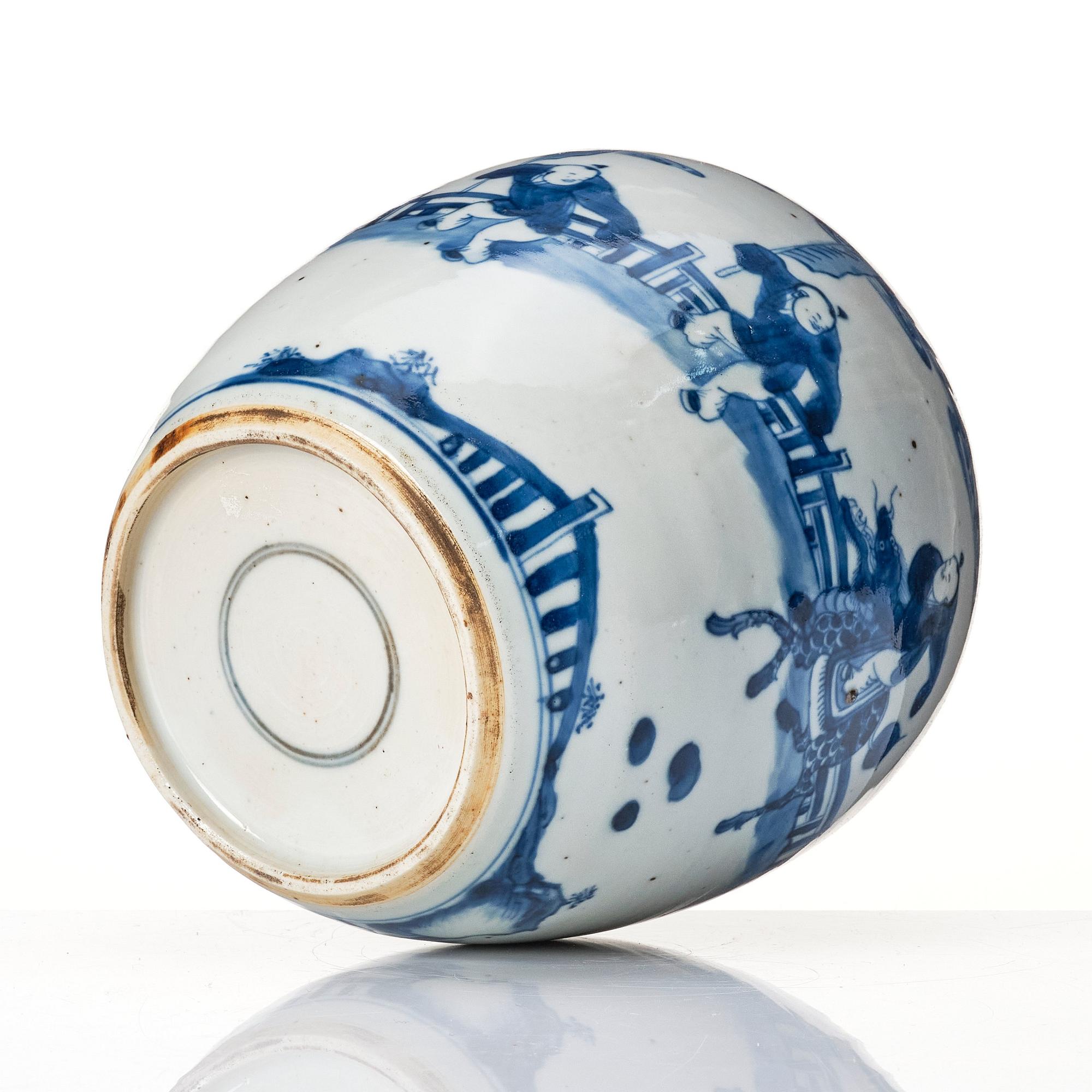 A blue and white jar, Qing dynasty, 18th Century.