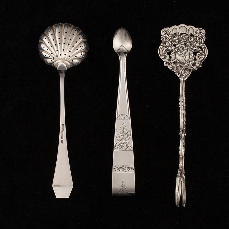BESTICK, 3 st, silver, finska stämplar. Tot. vikt 121,8 g.
