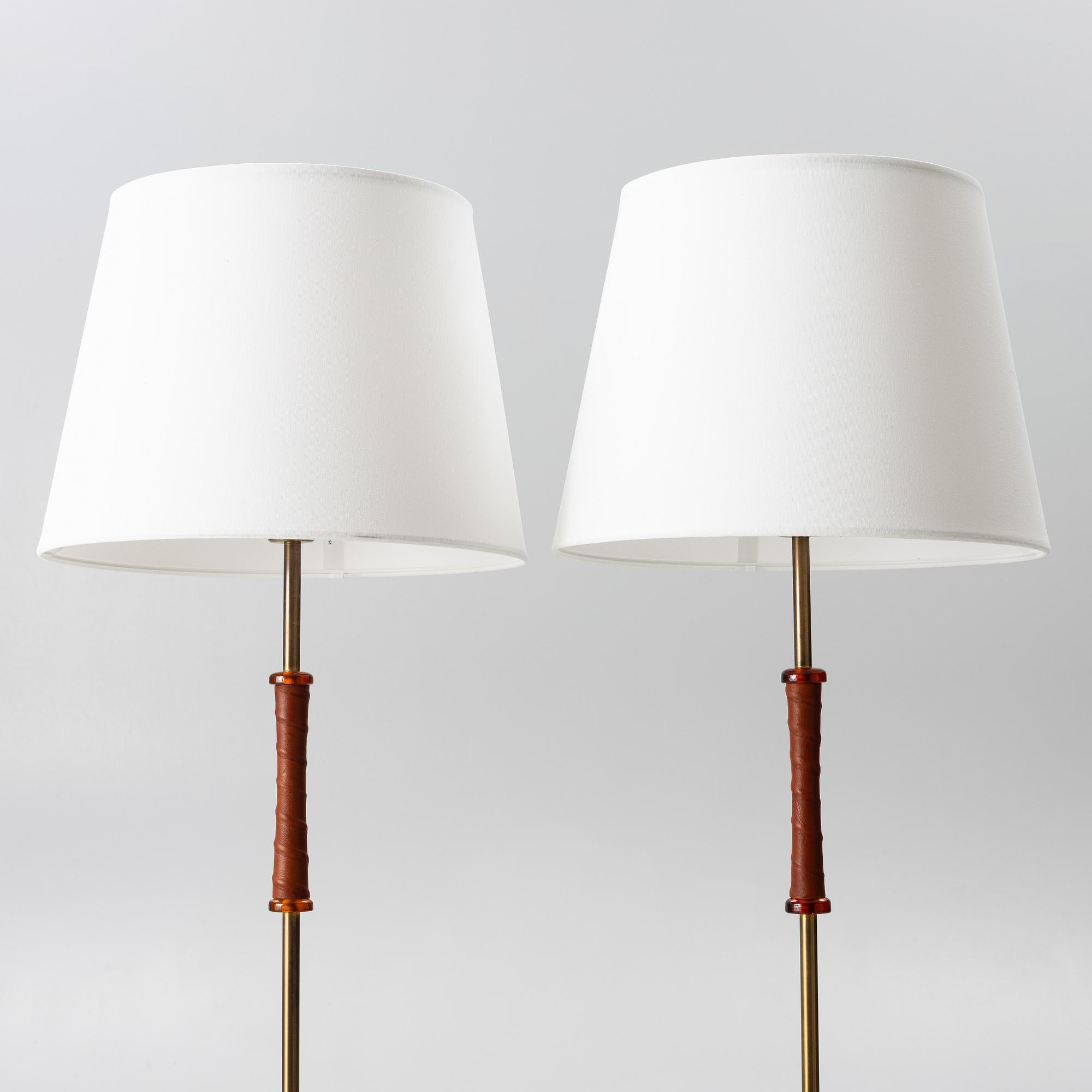 Golvlampor ett par, Nybro Armaturfabrik, 1900-talets andra hälft.