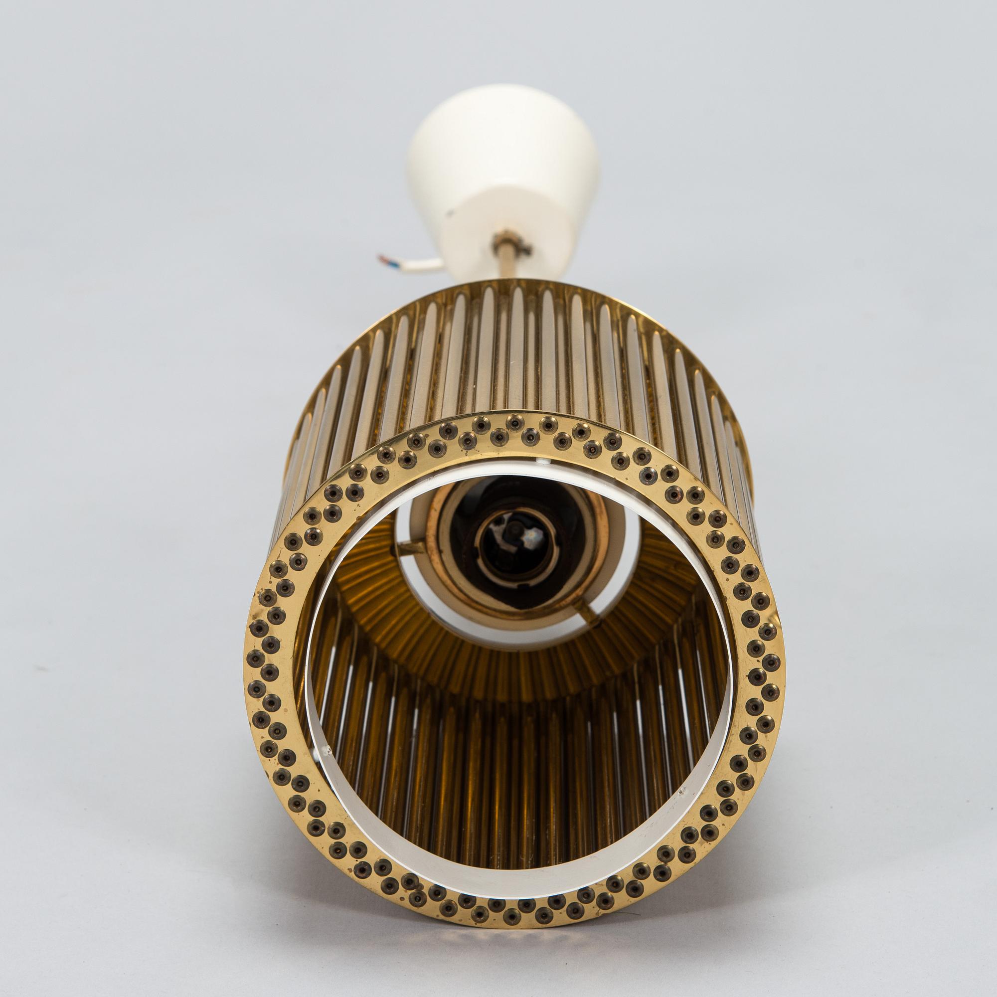 Alvar Aalto, an 'A 111' pendant light for Valaistustyö.