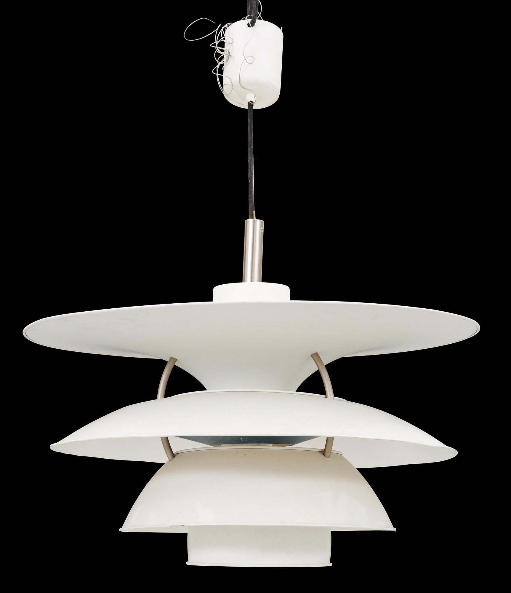 TAKLAMPA, "Charlottenburg-stor", Ebbe Christensen, Sophus Frandsen och Poul Henningsen för Louis Poulsen.