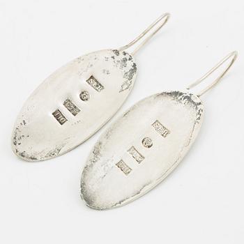 Sven-Erik Högberg, a pair of earrings in the shape of leaves, sterling silver, Gothenburg 1993.