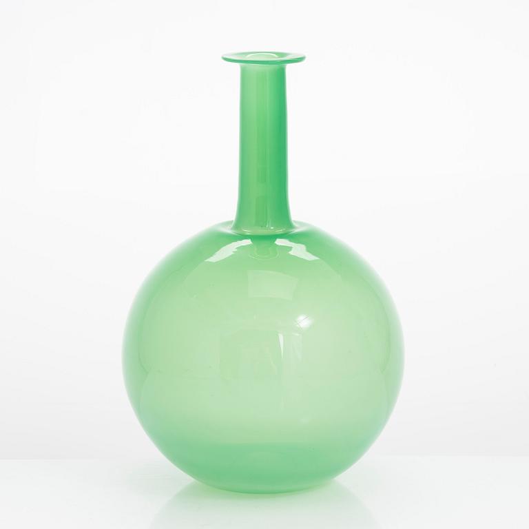 Nanny Still, karaff, "Tzarina", signerad Riihimäen Lasi Oy Nanny Still.