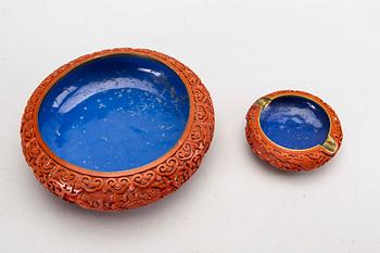 A set fo five Chinese lacquer vases and bowls first half of the 20th century.