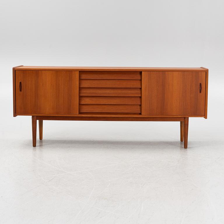 Nils Jonsson, sideboard, "Trio", Hugo Troeds Bjärnum, 1960-tal.