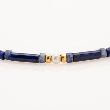 Necklace, lapis lazuli, gold and pearl.