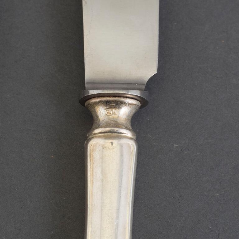 MATKNIVAR, 12 stycken, silver, modell Haga, 1950-tal.