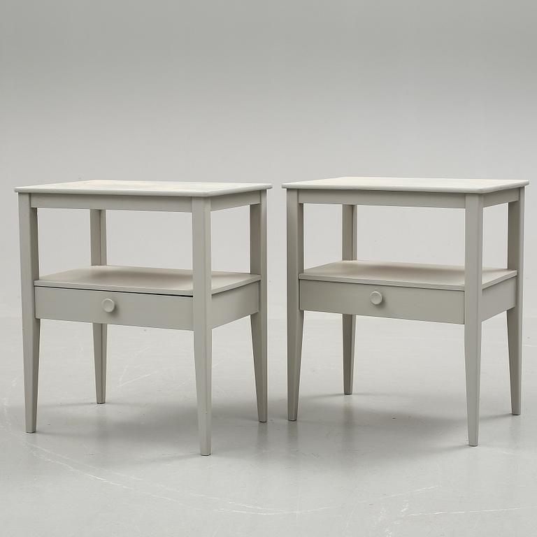 SÄNGBORD, ett par, 1900-talets första hälft.