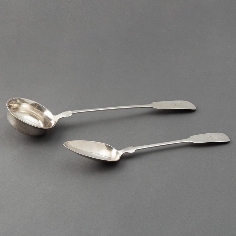 Ragusked samt soppslev, silver, Tyskland sent 1800-tal-tidigt 1900-tal.