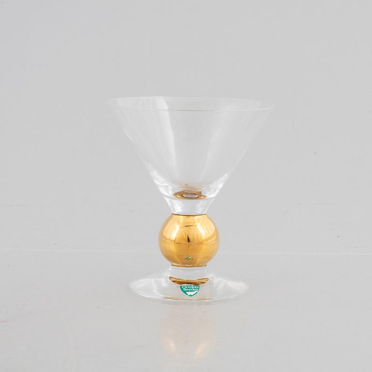 Gunnar Cyrén, champagneglas, 8 st, samt martini/cocktailglas, 8 st, "Nobel", Orrefors.