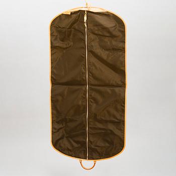LOUIS VUITTON Monogram canvas Garment Cover / Bag.