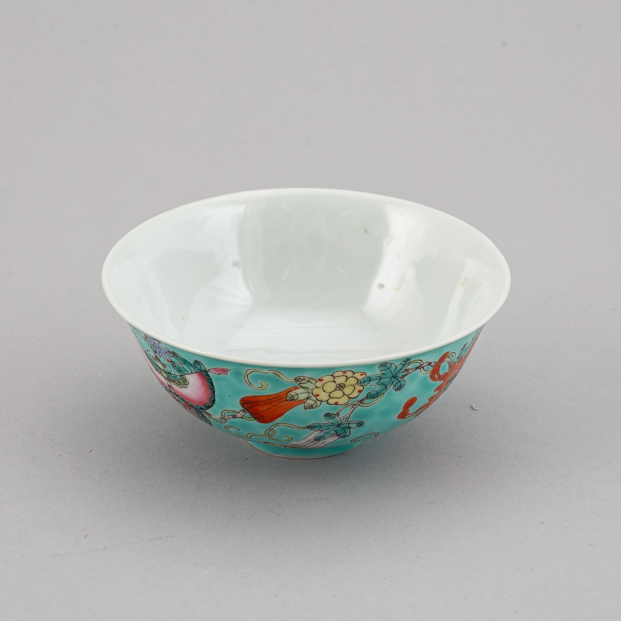 SKÅLAR, 12 stycken (5+7), porslin. Kina, 1900-tal.