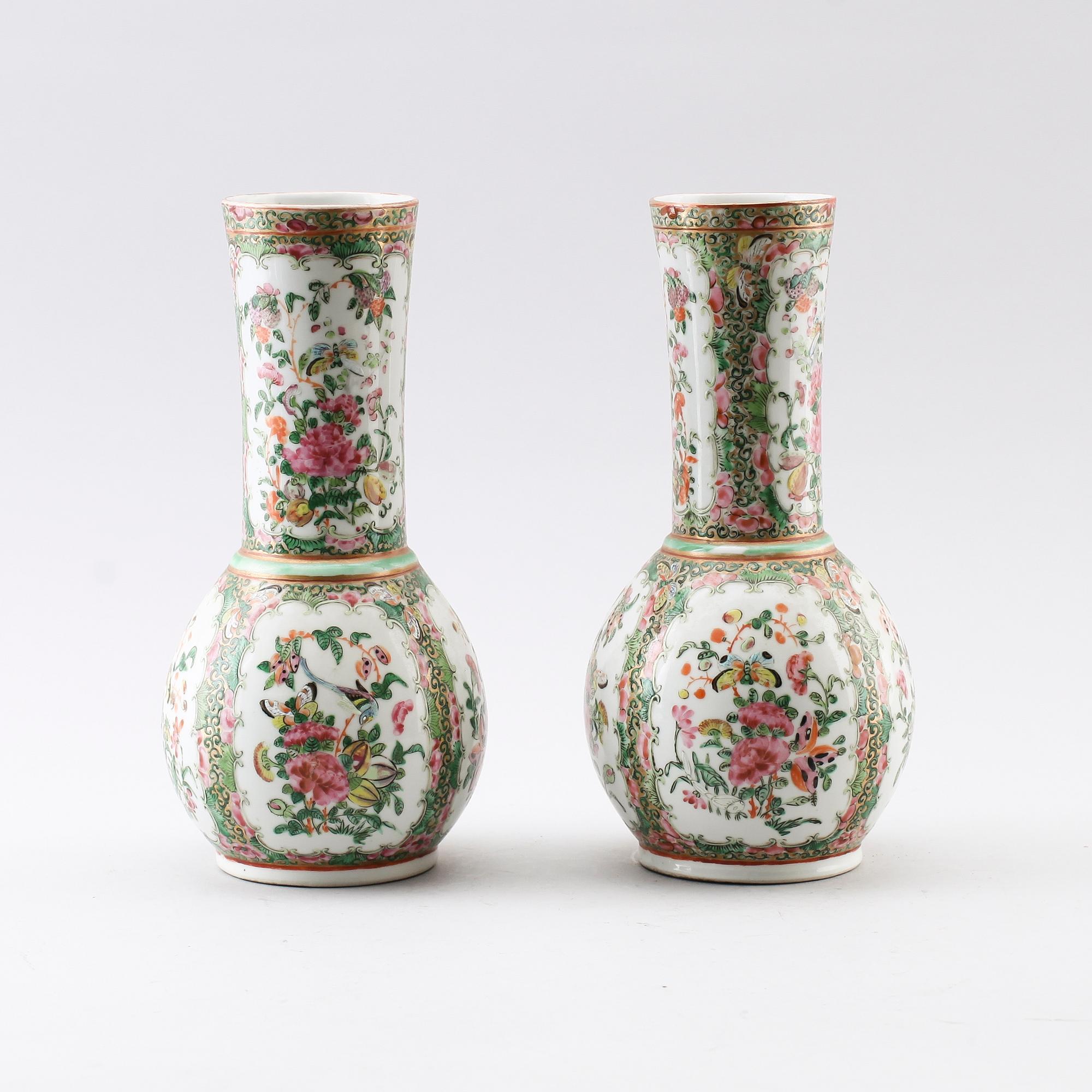 VASER, 2 st, porslin, Kina, Kanton, 1800-tal.