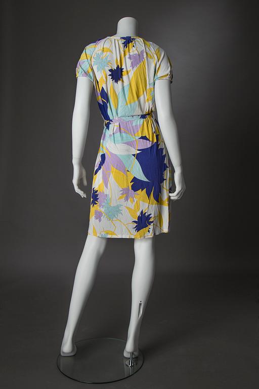 KLÄNNING, Emilio Pucci.