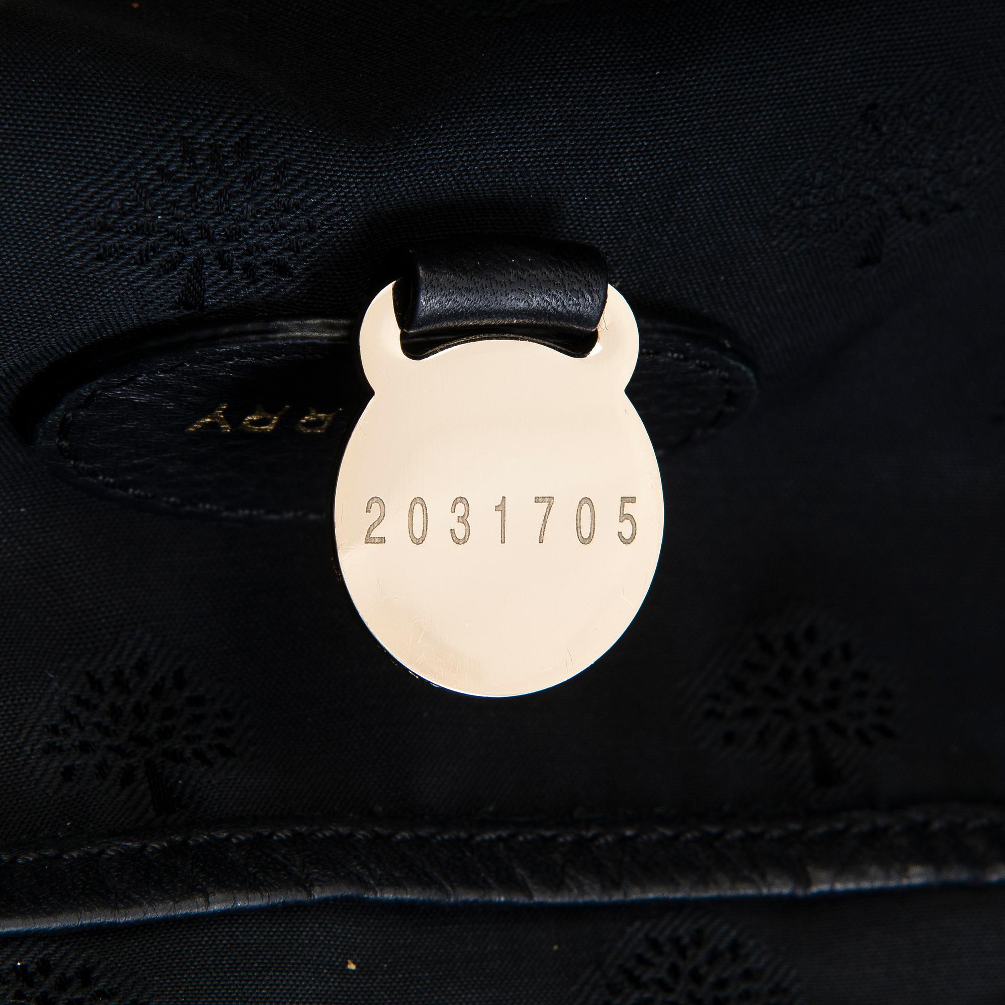 Mulberry, a black leather 'Daria' hobo bag.