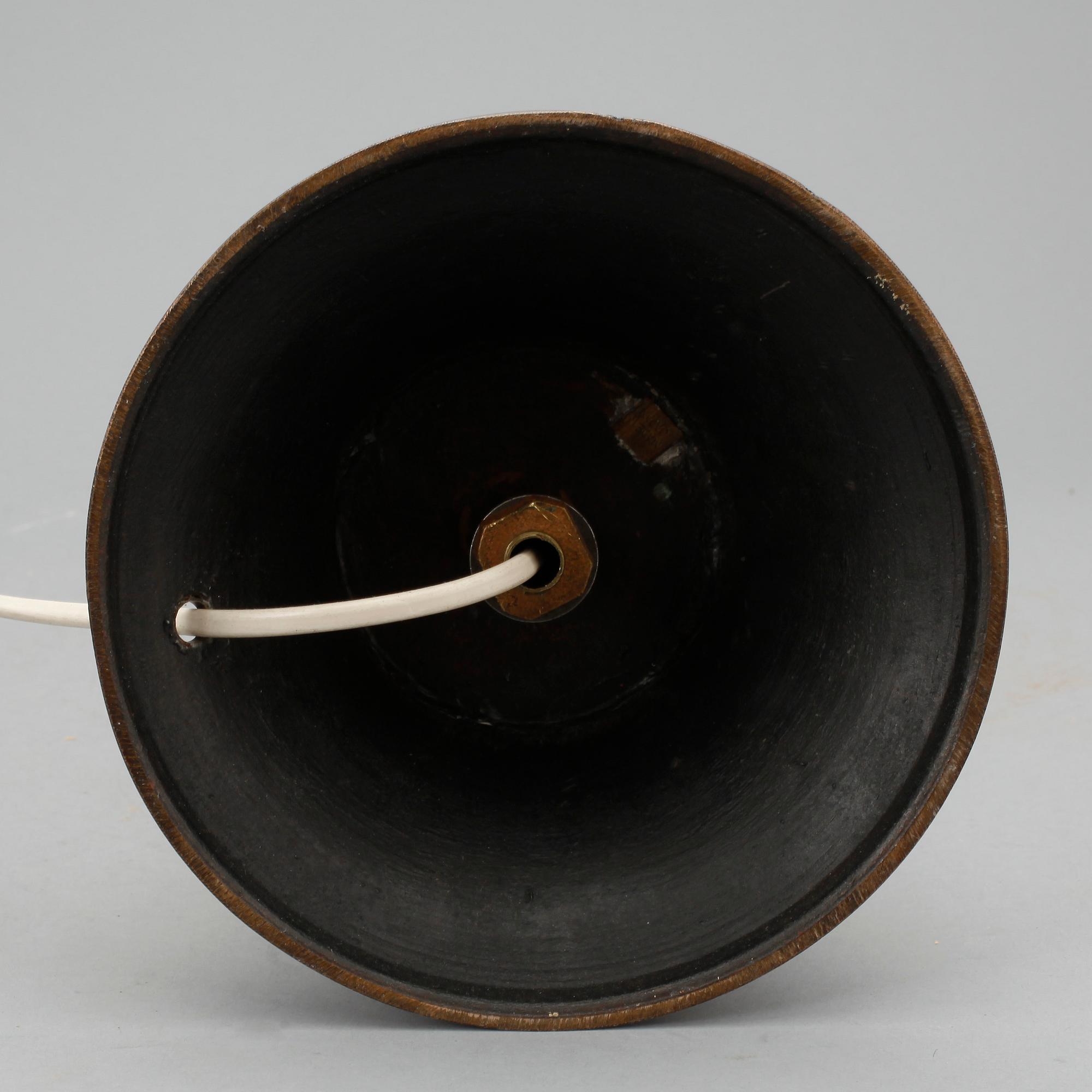 BORDSLAMPA. Cloisonné, brons. Kina, 1900-tal.