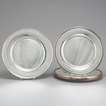 Silver dishes, 6+1, of which six made by C G Hallberg, 1959.