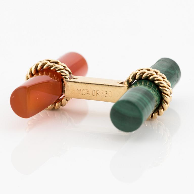 Van Cleef & Arpels, cufflinks, 18K gold with interchangeable bars in the form of stones.