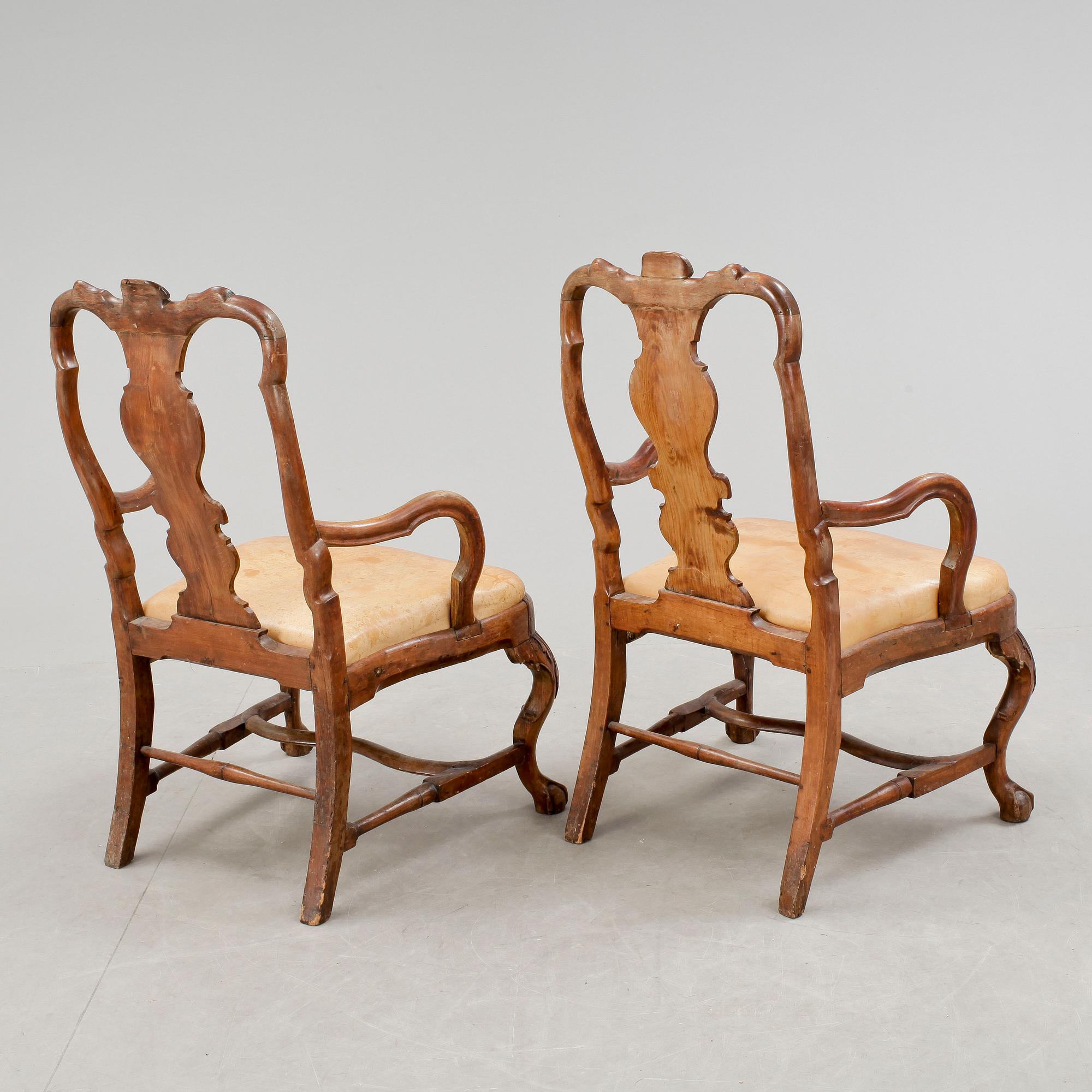 KARMSTOLAR, ett par England, 1700-tal.