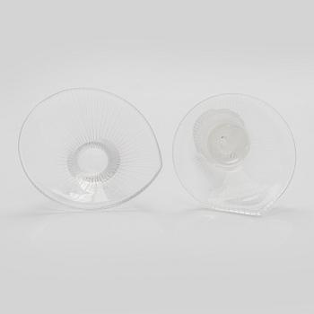 Tapio Wirkkala, a set of two artglas object, signed Tapio Wirkkala Iittala.