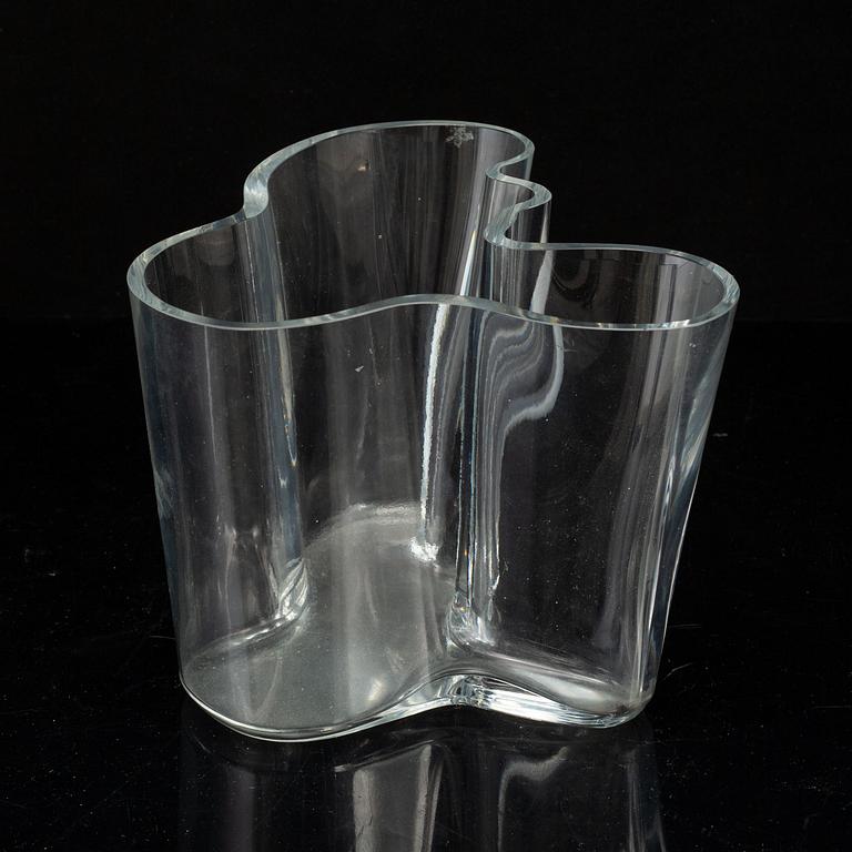 ALVAR AALTO, a "Model 3030" glass vase, Iittala, Finland.