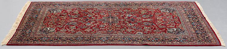 A RUG, Old Nain Tuteshk, ca 211-217 x 140-143,5 cm.