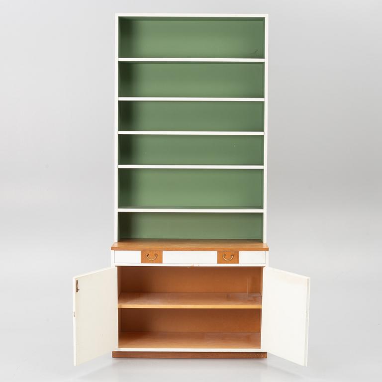 Josef Frank, Bokhylla, modell B2255, Firma Svenskt Tenn, före 1985.