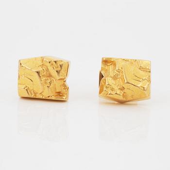 A pair of Björn Weckström Lapponia 18K gold cuff links.