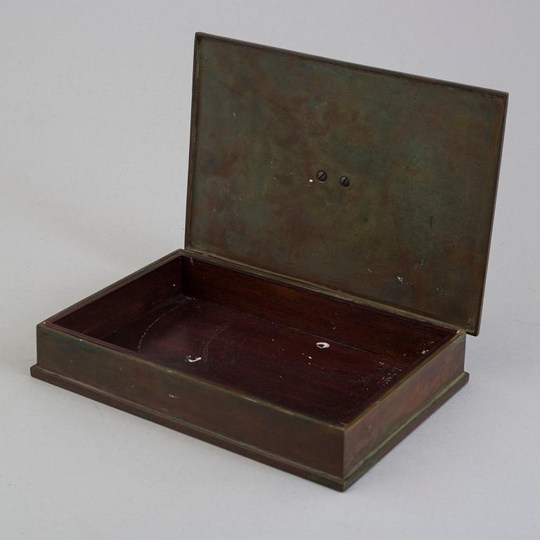 SUNE BÄCKSTRÖM, a bronze box from Malmö, 1930's.