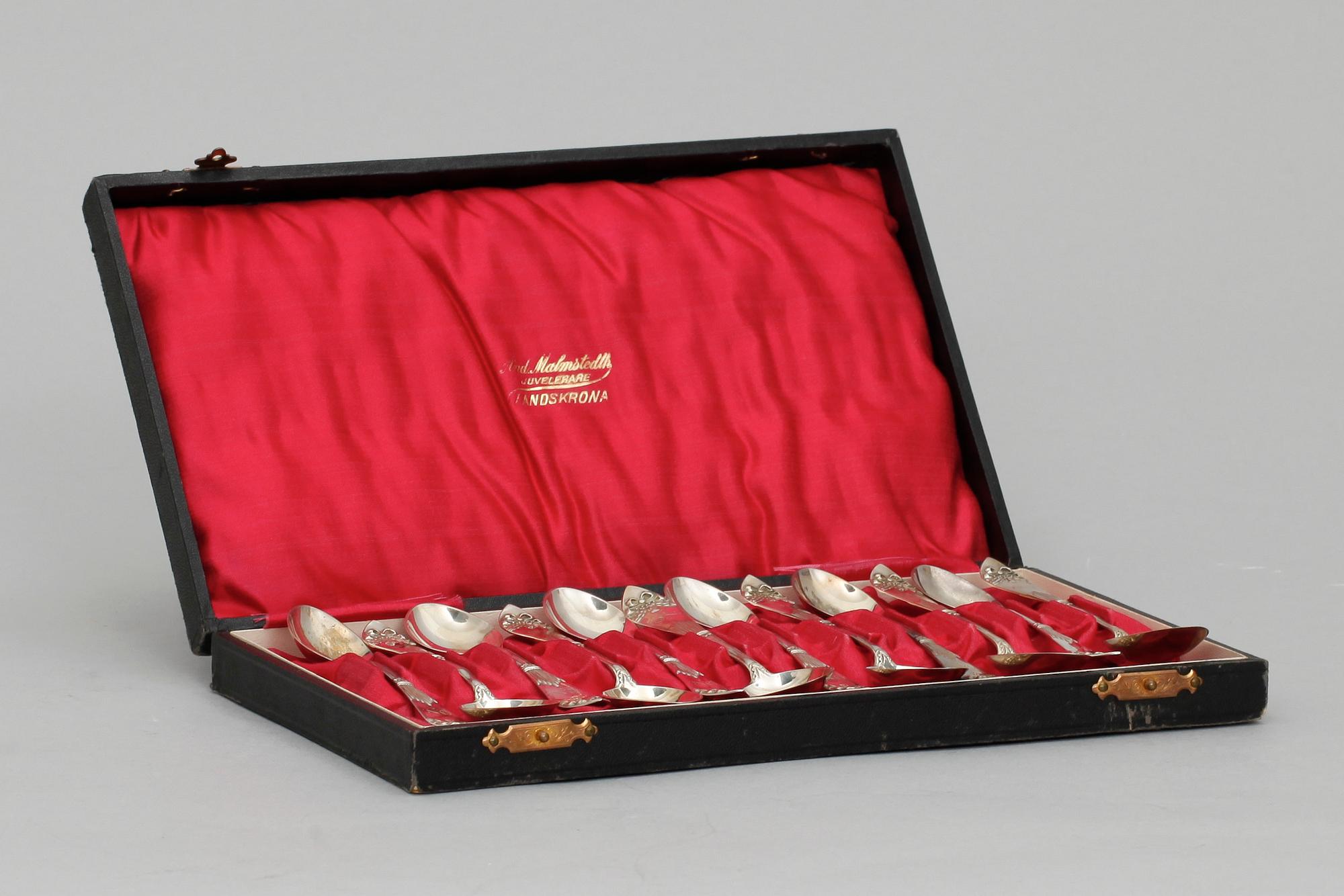 KAFFESKEDAR, 12 st, silver, "Empire". 1912, 1914. Tot vikt 158 g.