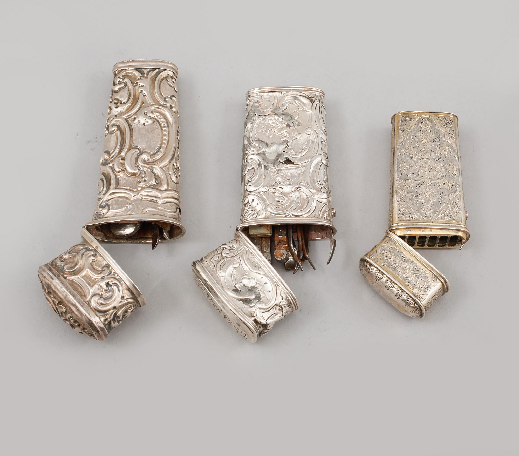 DOSOR, 3 st, silver, 1700- och 1800-tal, vikt 94 gram.