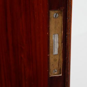 KOLONNSKÅP, senempire, 1800-talets mitt.