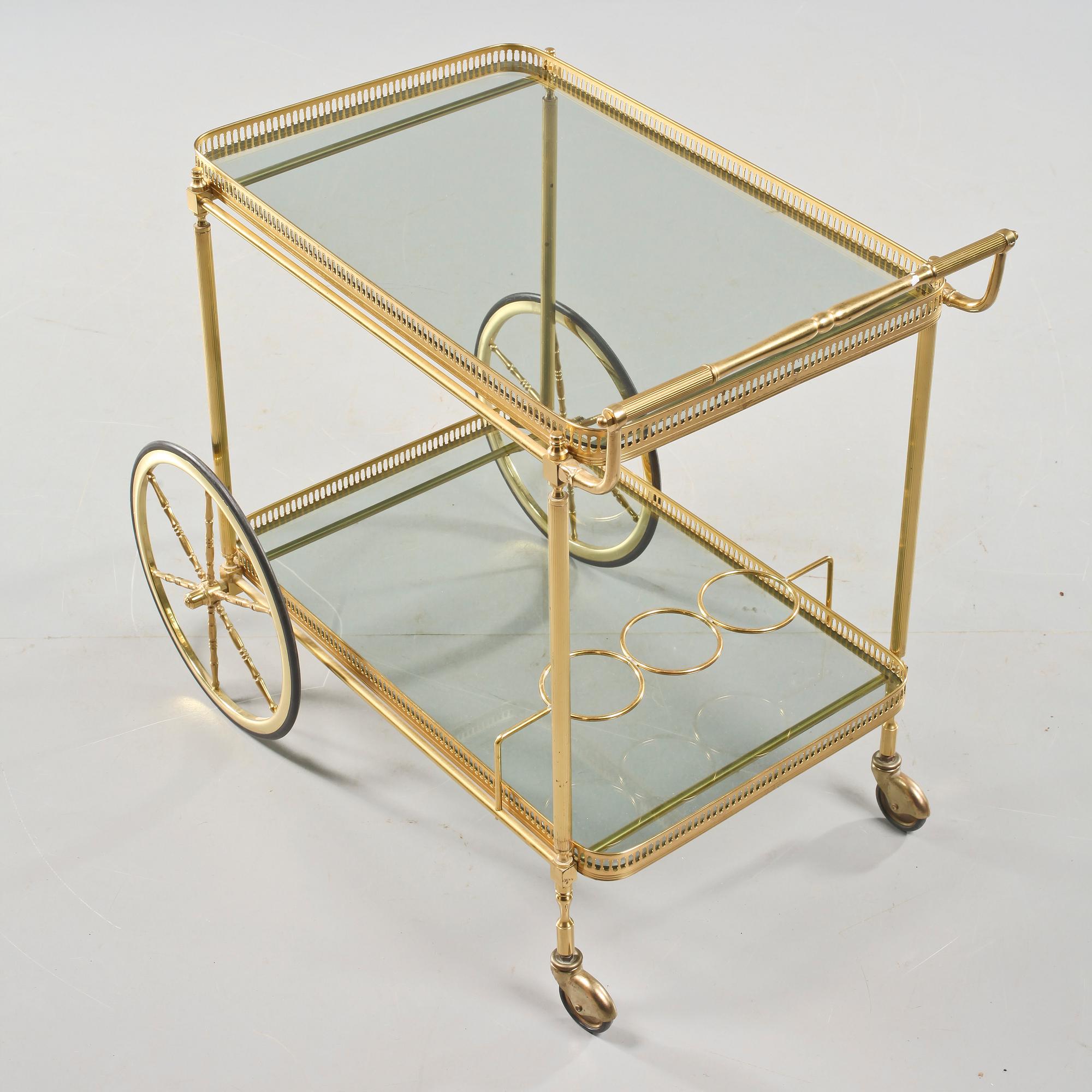 SERVERINGSVAGN, 1900-tal.