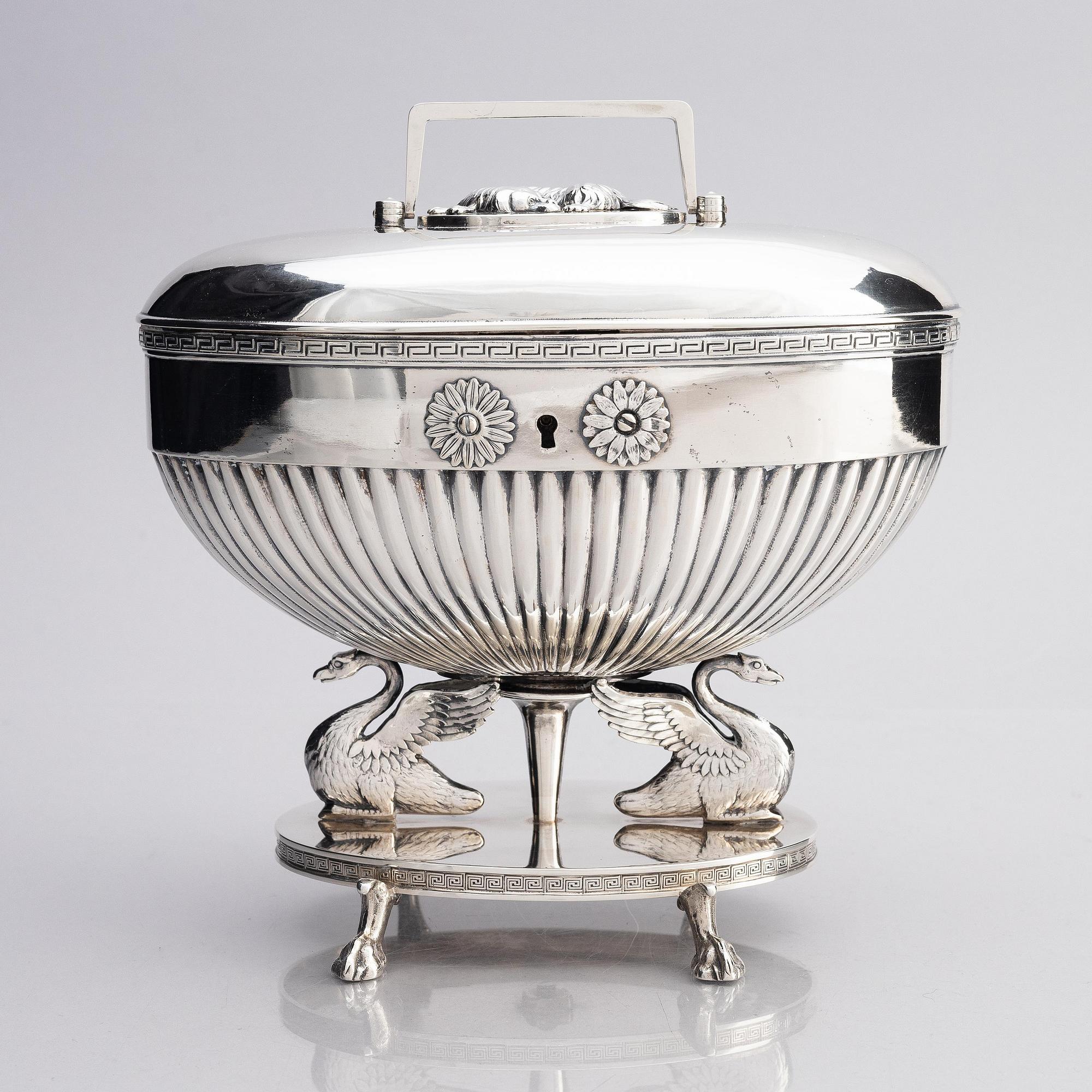 A Swedish 19th century silver sugar-casket, mark of Adolf Zethelius, Stockholm 1815.
