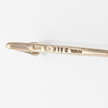 Vivianna Torun Bülow-Hübe design for Georg Jensen, necklace in silver with rock crystal.