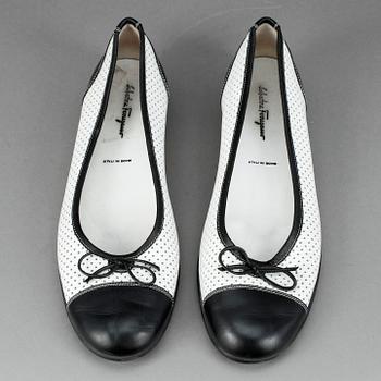 SKOR, Salvatore Ferragamo.