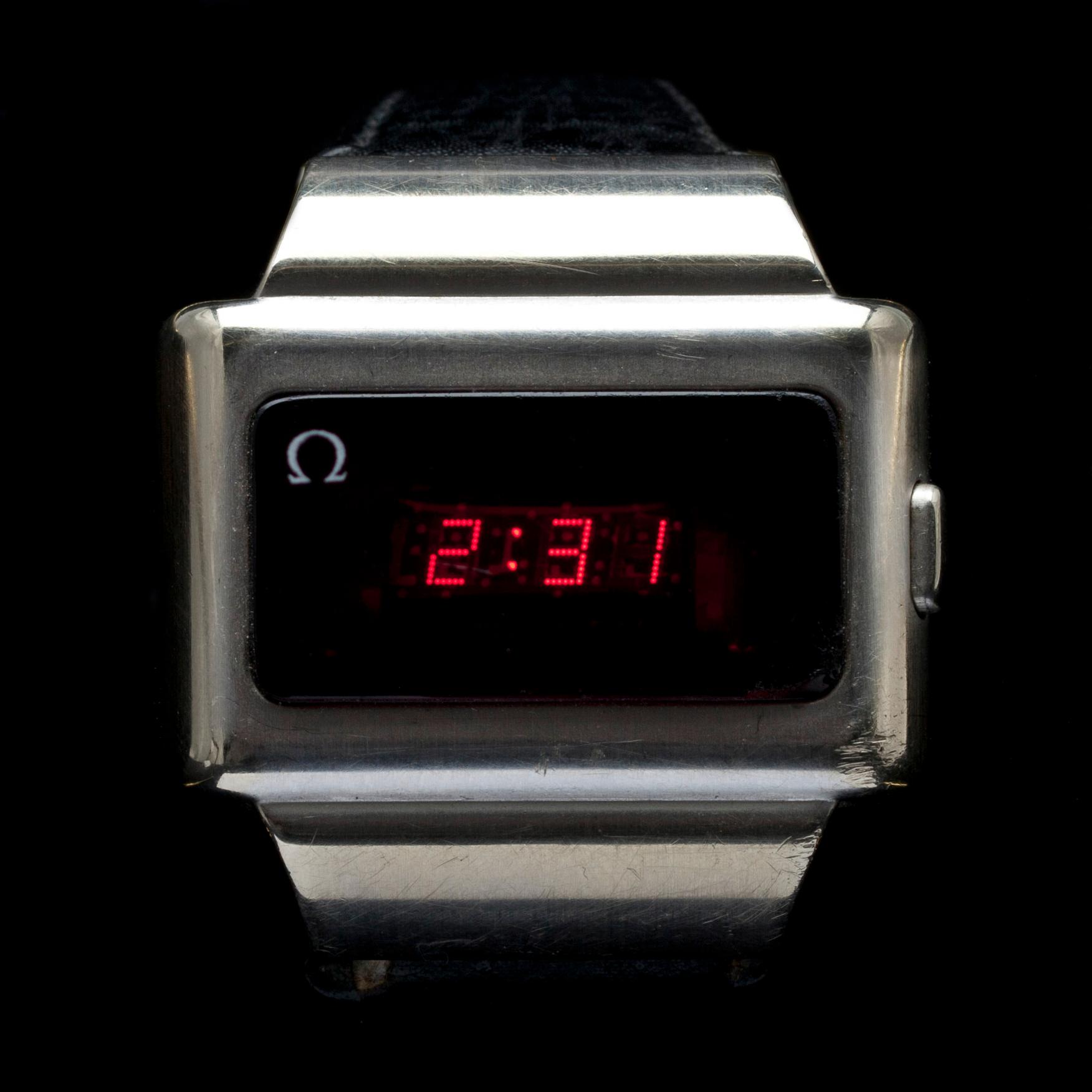 ARMBANDSUR, Omega TC, digital, rostfritt stål. 1970-talets början.