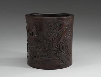 A Zitan brush pot, presumably Qing dynasty, 19th Century.