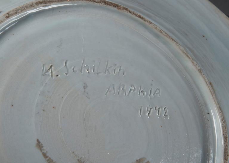 Michael Schilkin, A CERAMIC DISH.
