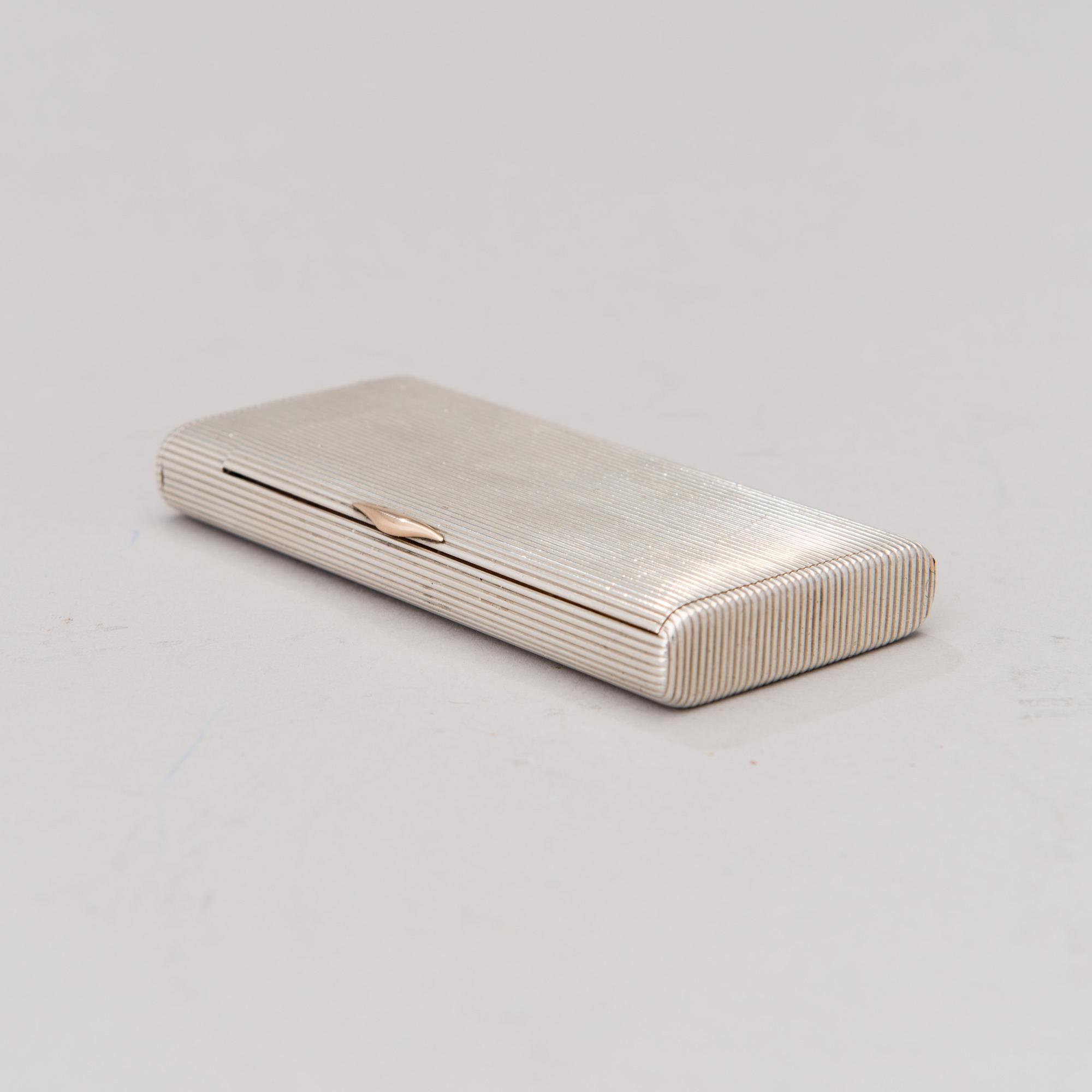 A RUSSIAN SILVER CIGARETTE CASE, St:Petersburg ca 1900, goldsmith И.Б.