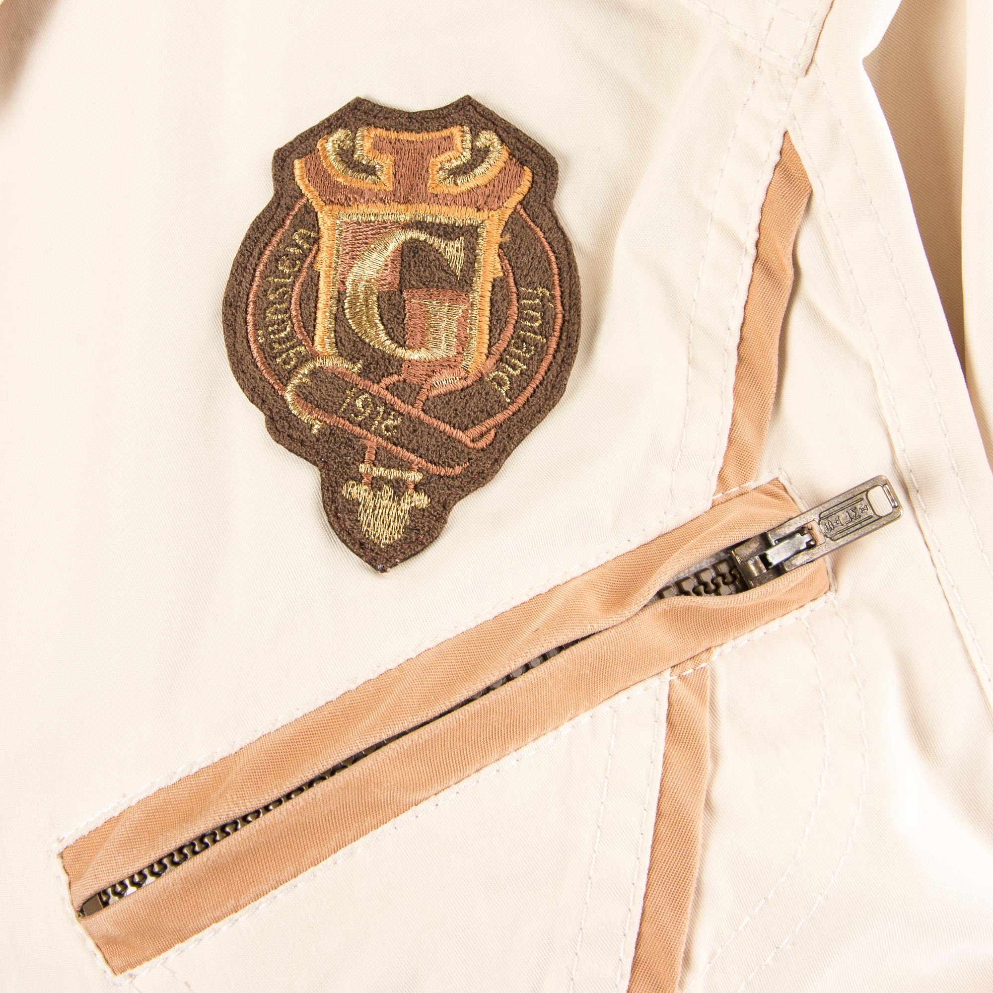 JUMPSUIT, Grünstein.