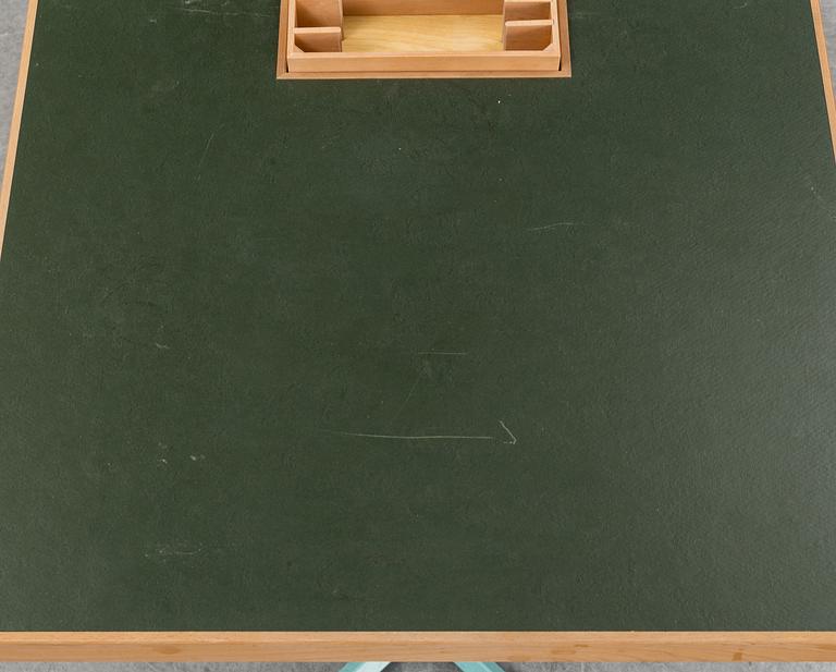 UGLYCUTE, table, Woodstockholm.